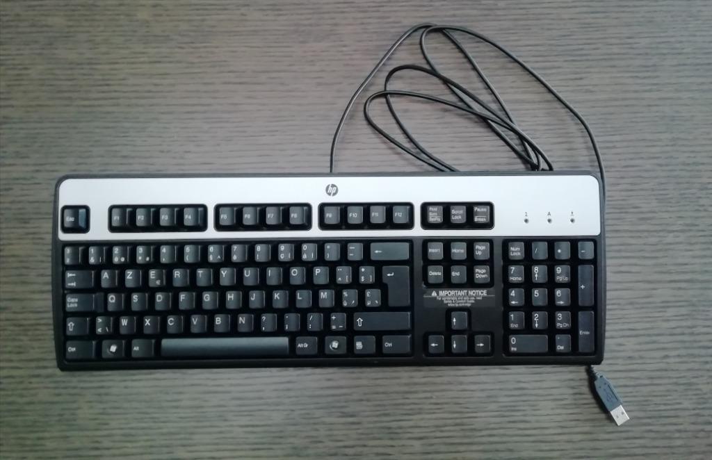 Toetsenbord HP black silver, Computers en Software, Toetsenborden, Hp, Azerty, Ophalen of Verzenden, Zo goed als nieuw