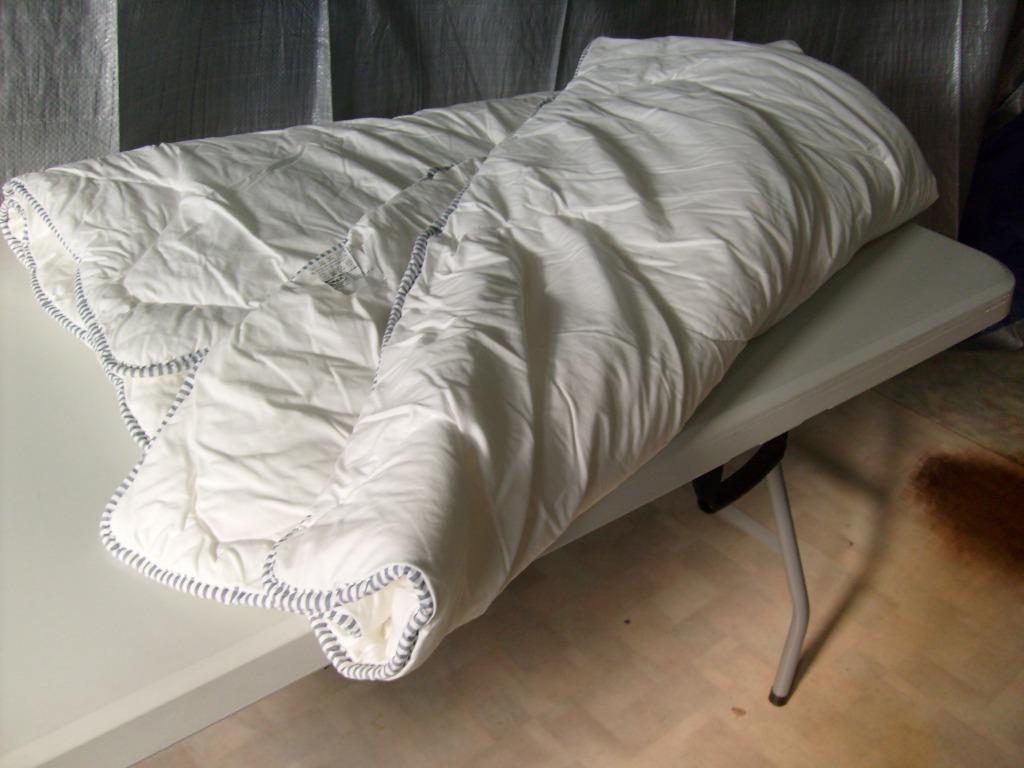 Couette 140 x 200 IKEA, Enlèvement, Utilisé, Une personne, Couverture ou Couette
