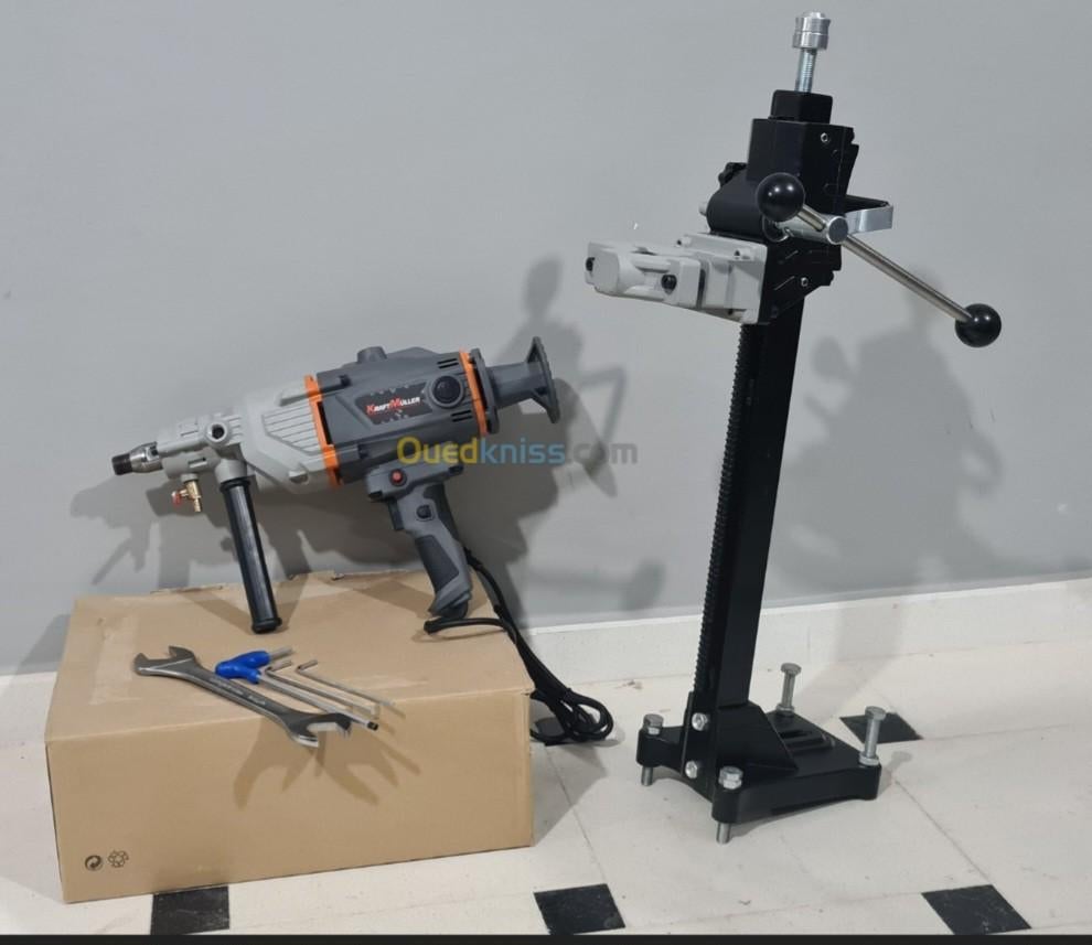 Nieuwe professionele diamantboor 2200watt met statief, Ophalen of Verzenden