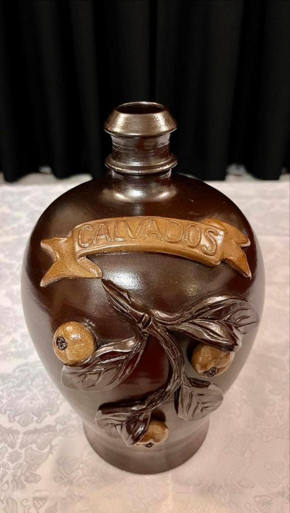 Mooie vintage calvados kruik in goede staat, Ophalen, Zo goed als nieuw