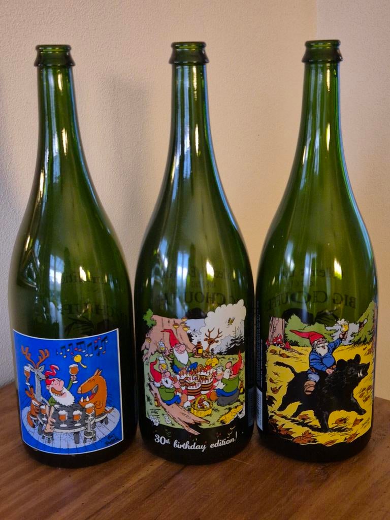 Collection bière Big Chouffe vide datant de 2012, 2019/2026, Enlèvement ou Envoi, Comme neuf, Bouteille(s)