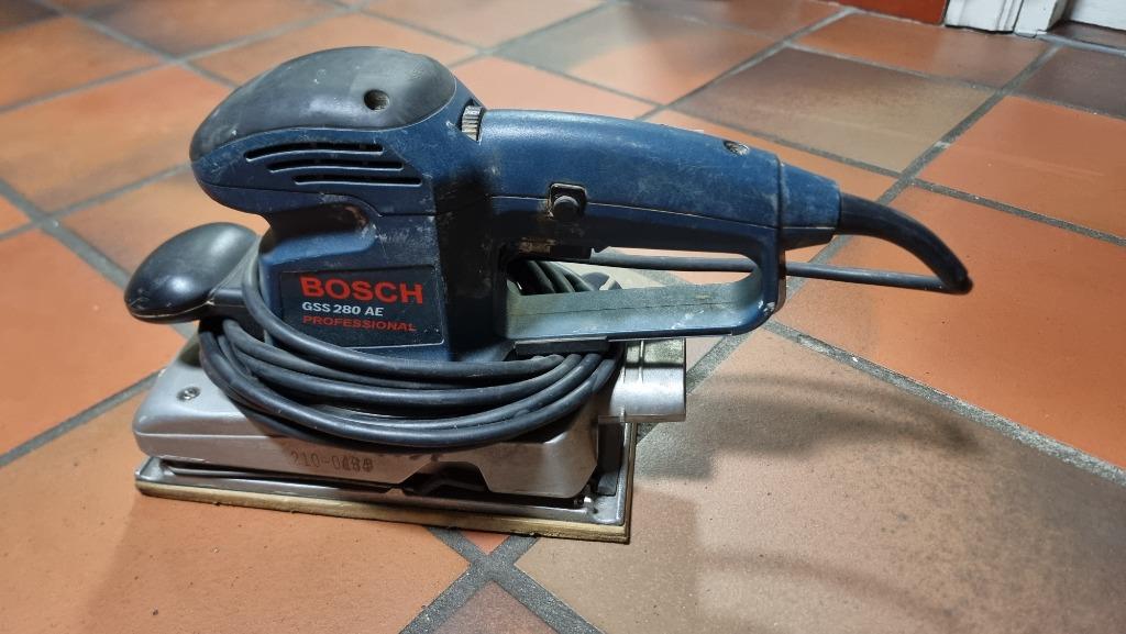 Ponceuse Bosch, Bricolage & Construction, Enlèvement ou Envoi, Utilisé, Moins de 600 watts, Ponceuse orbitale