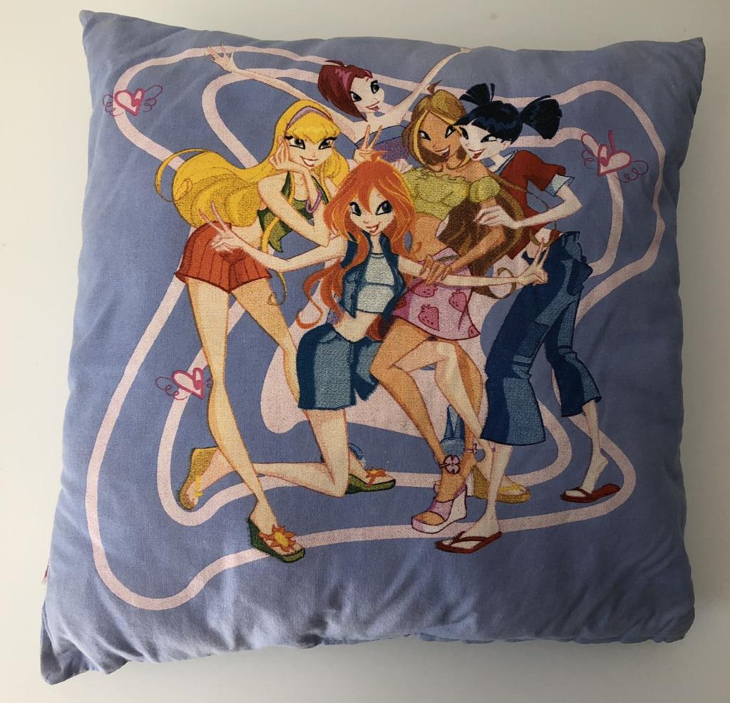 Coussin Winx 40x40cm - original de 2005, Enlèvement ou Envoi, Autres personnages, Comme neuf, Ustensile