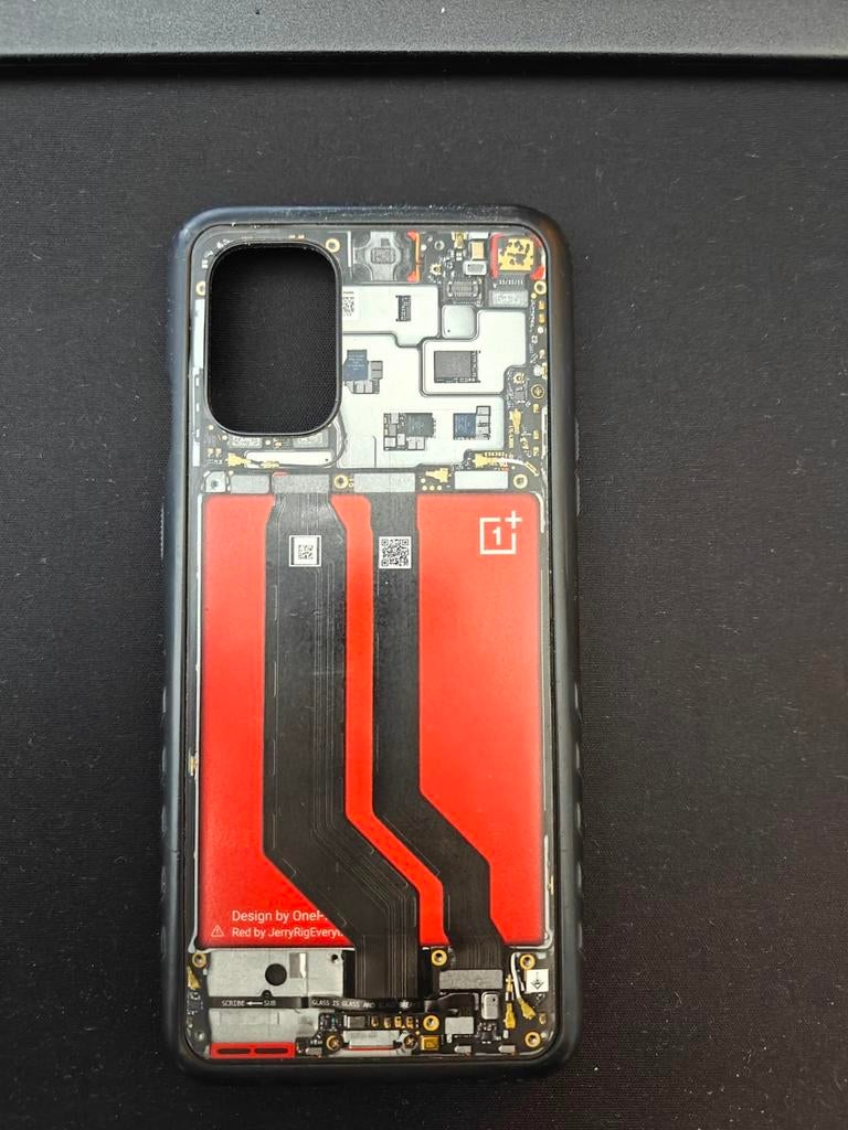 Dbrand OnePlus 8T case met skin. Uniek!, Ophalen of Verzenden, Zo goed als nieuw