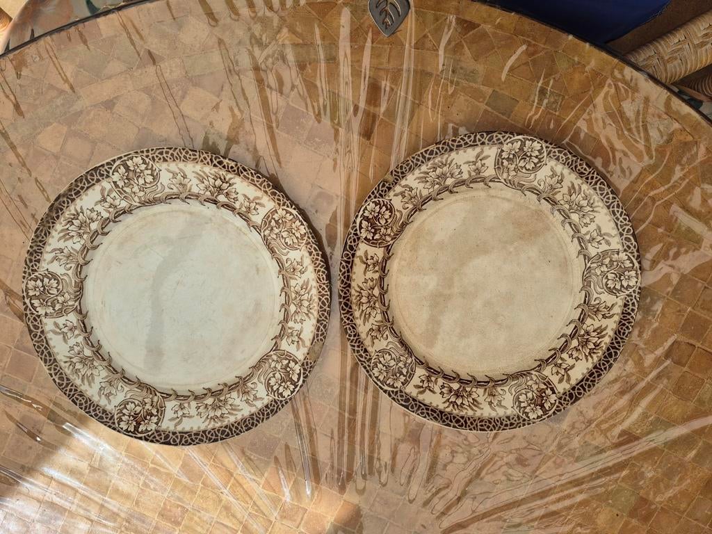 Assiettes anglaise, Enlèvement