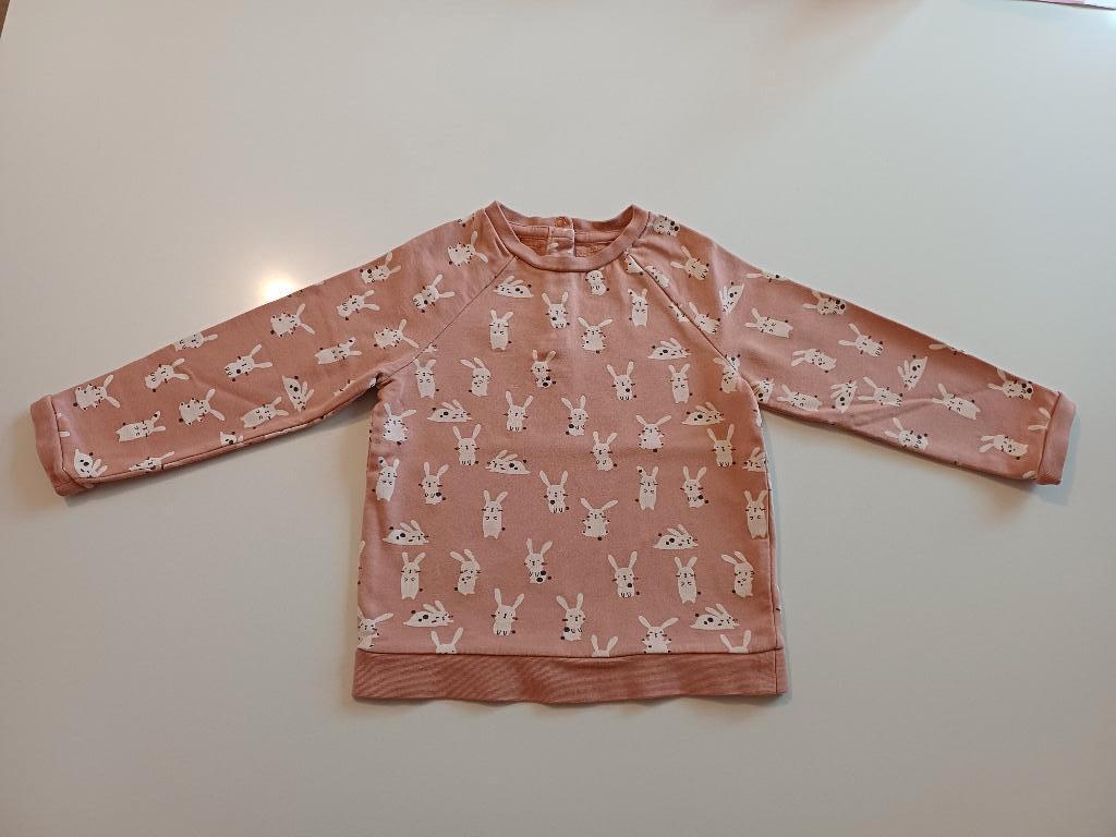 Sweateshirt / trui 'konijntjes' maat 86 C&A, Kinderen en Baby's, Babykleding | Maat 86, Gebruikt, C&A, Ophalen of Verzenden, Truitje of Vestje
