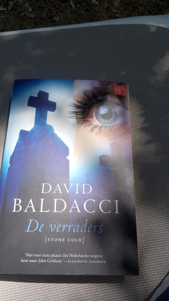 David Baldacci - De verraders, Ophalen, Zo goed als nieuw, David Baldacci