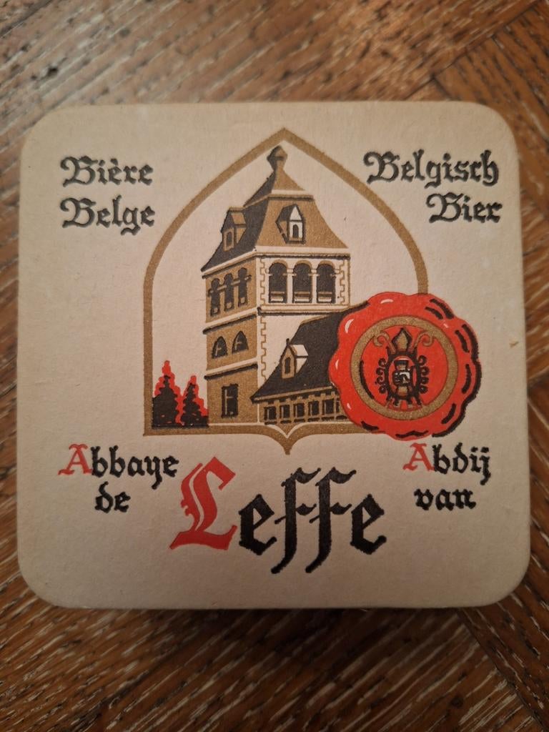 22x oud bierviltje Leffe Abdijbier, Verzamelen, Biermerken, Ophalen of Verzenden, Zo goed als nieuw, Leffe