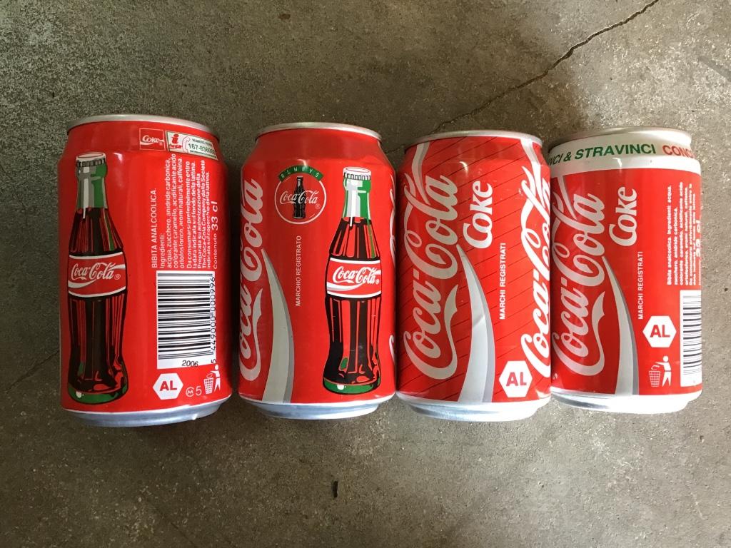 Coca-Cola 4 verschillende Italiaanse blikjes, Ophalen of Verzenden, Gebruikt, Verpakking