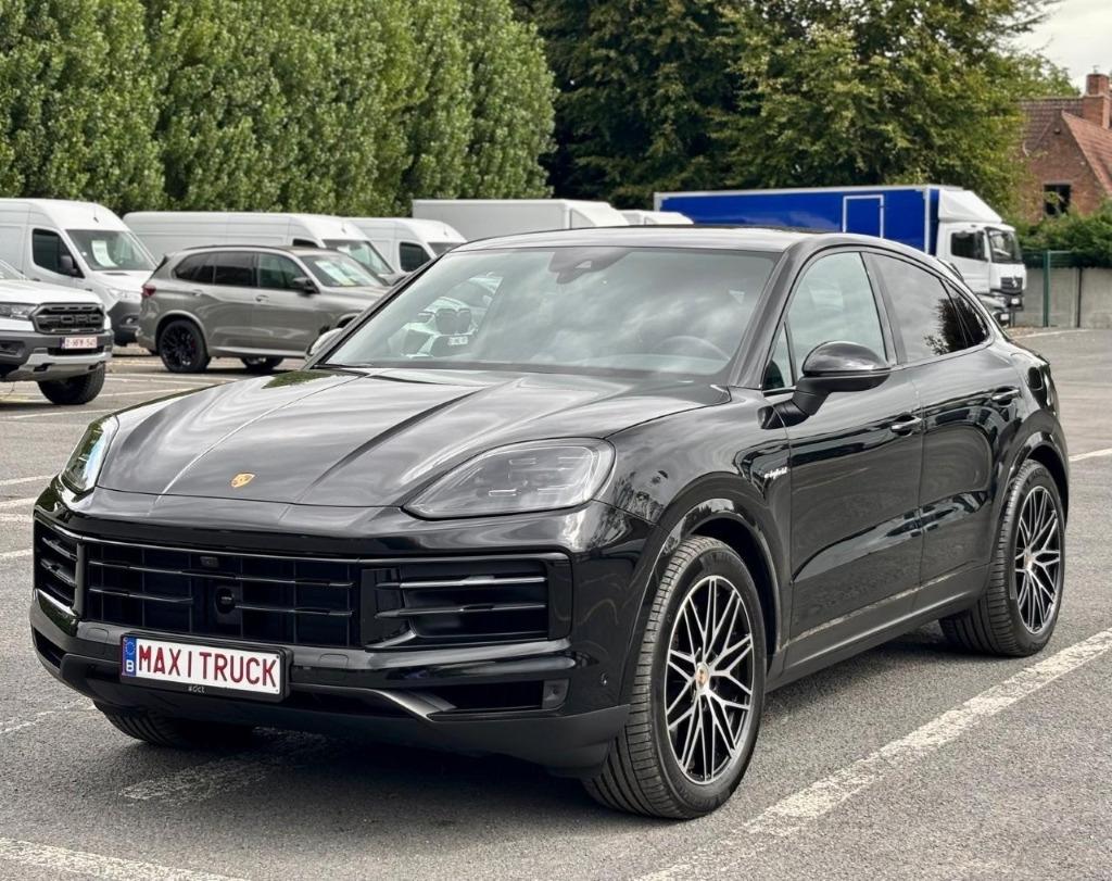 Porsche Cayenne CoupeHybrid-103500€-Leasing1736€/M-REF 0045, Auto's, Porsche, Bedrijf, Cayenne, Sportstoelen, Hybride Elektrisch/Benzine