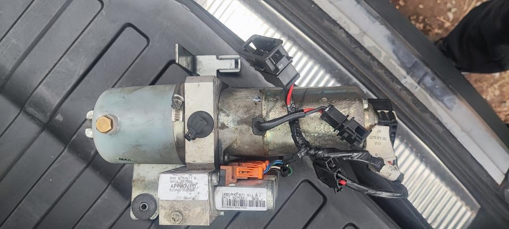 Pompe hydraulique Audi A4 B7 Cabriolet, Ophalen of Verzenden, Gereviseerd, Audi