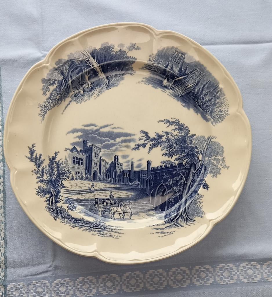 Haddon Hall 1961 Nieuw  en 72 delig servies Johnson Bross bi, Enlèvement ou Envoi