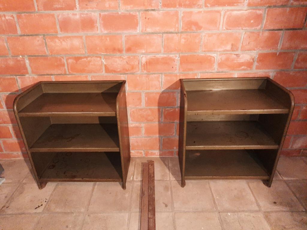 Nachtkastjes set militaire uitvoering (1915?), Ophalen, Gebruikt, Metaal of Aluminium, 65 cm of meer
