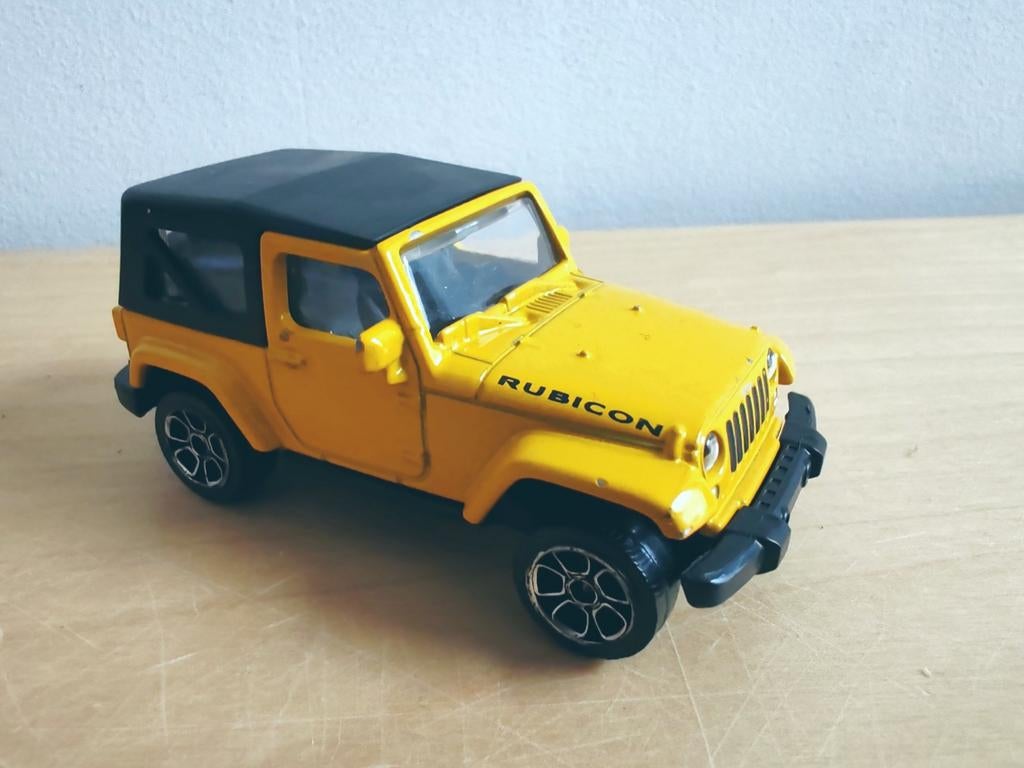 MAJORETTE Jeep wrangler Rubicon Jaune  1/60, Enlèvement ou Envoi, Voiture