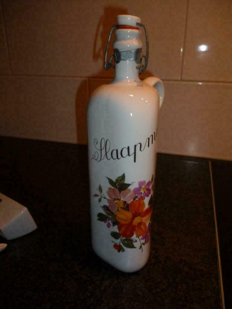 Drankfles SLAAPMUTSJE in porcelein Revol France Porcelaine, Enlèvement ou Envoi
