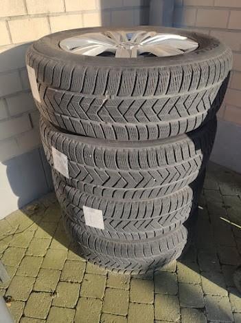Winterbanden voor VW Tiguan (of Audi en Skoda), Auto-onderdelen, Banden en Velgen, Ophalen, Banden en Velgen, 17 inch, Winterbanden