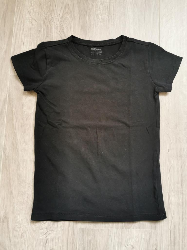 Zwarte t-shirt - maat 122, Zeeman, Meisje, Ophalen of Verzenden, Zo goed als nieuw