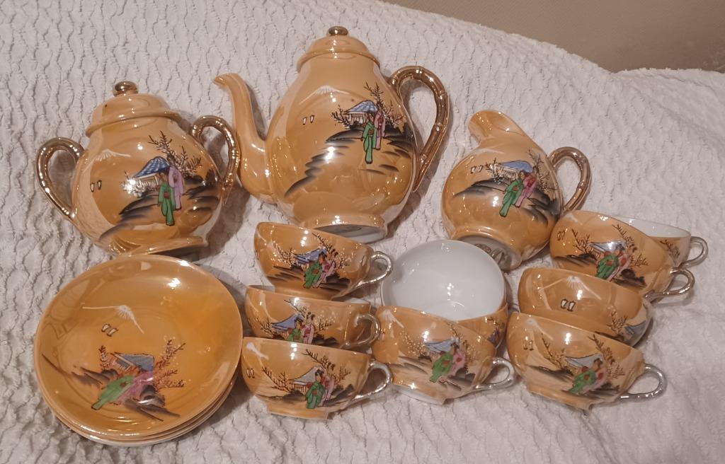 Koffieservies, Ophalen