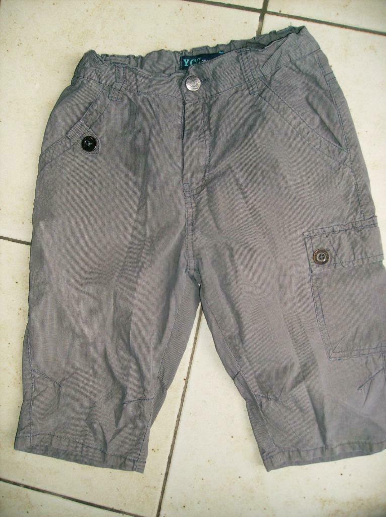 grijs streepjes bermuda mt 140, Ophalen of Verzenden, Gebruikt, Jongen, Broek
