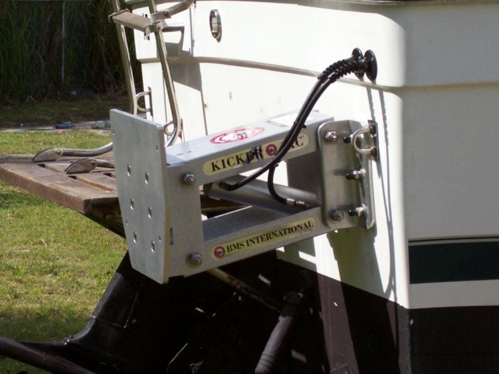 Trim électrique universel à vendre Moteur trim et tilt jusqu, Enlèvement, Neuf, Moteur et Technique, Voilier ou Bateau à moteur