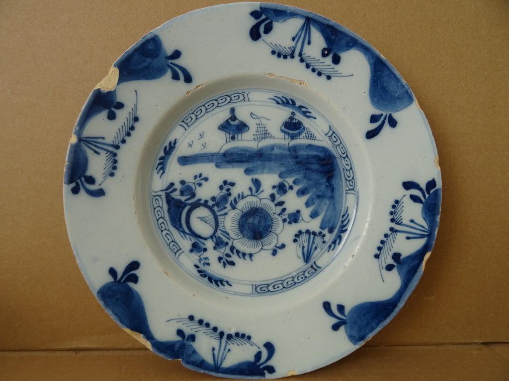 18e Eeuw antiek Delfts blauw bord 18e eeuw 18de eeuw 1750, Antiek en Kunst, Antiek | Keramiek en Aardewerk, Ophalen of Verzenden