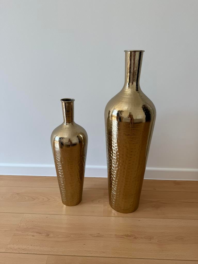 Decoratieve vazen set, Ophalen