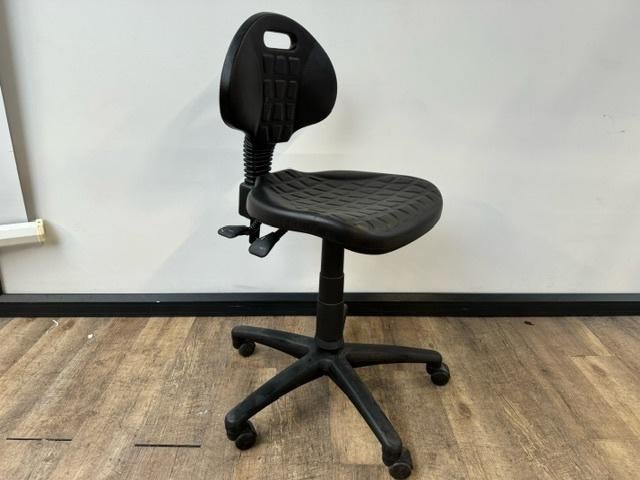 Gebruikte werkplaatsstoel kunststof, Tuin en Terras, Tuinbanken, Ophalen of Verzenden, Kunststof