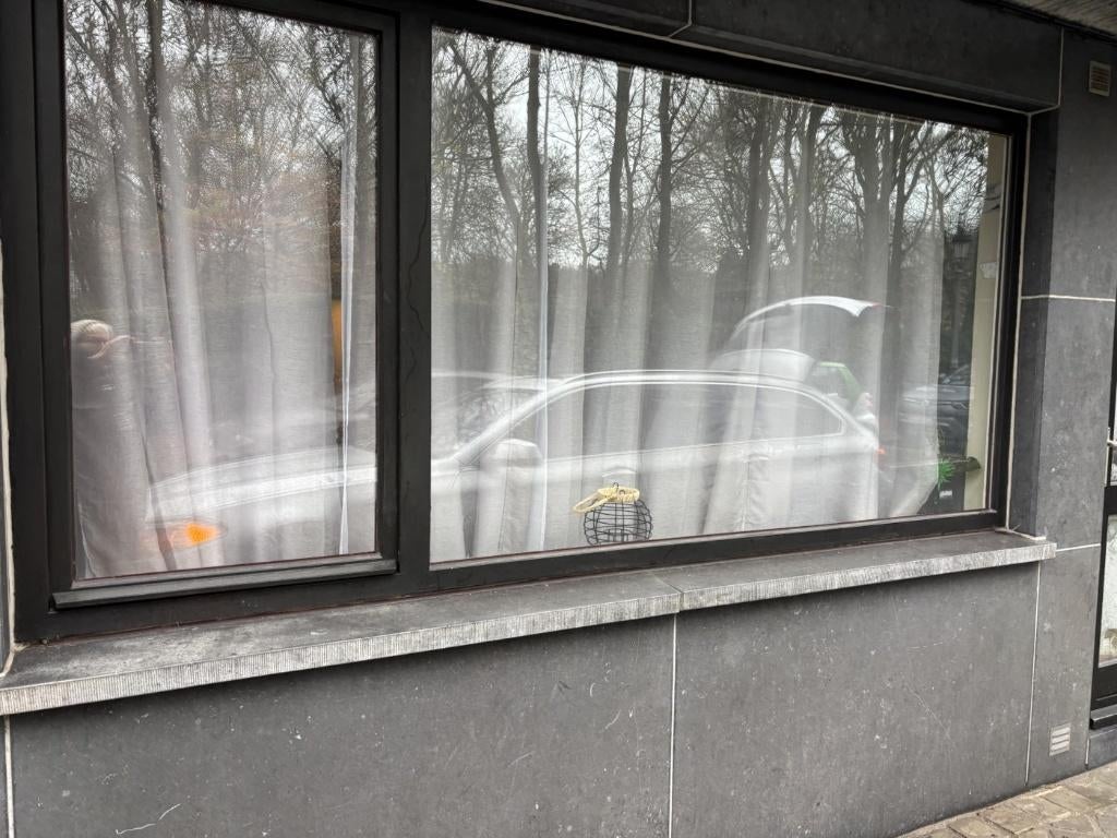 Appartement, rez-de-chaussée à vendre à Oostende, 131 kWh/m²/an, Ostende, Jusqu'à 200 m², Appartement