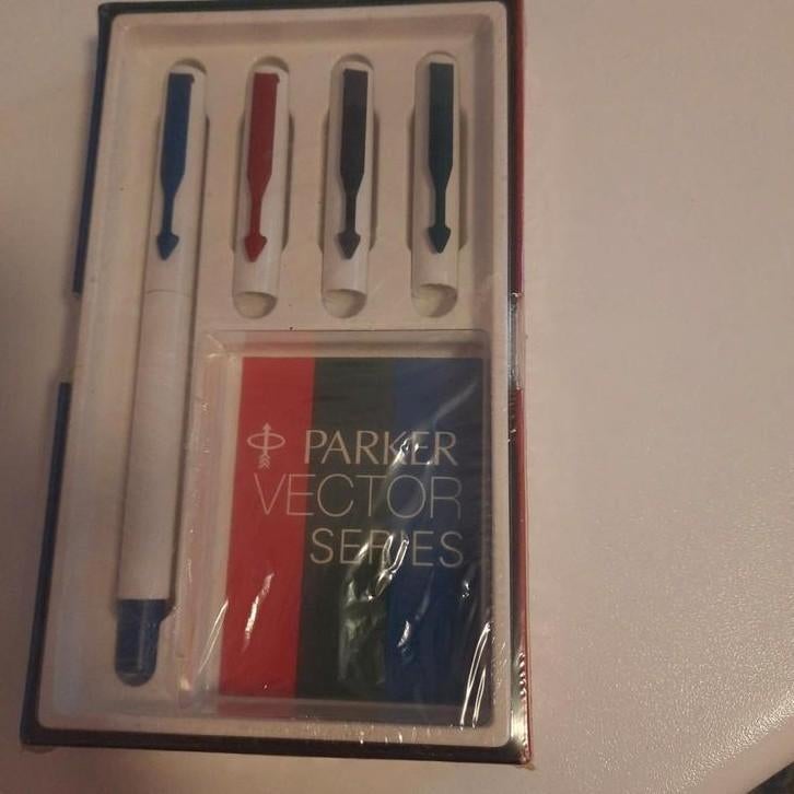 SÉRIE PARKER VECTOR SET *Nouveau*MIB*Rollerball*, Collections, Stylos, Neuf, Fineliner, Parker, Avec boîte, Enlèvement