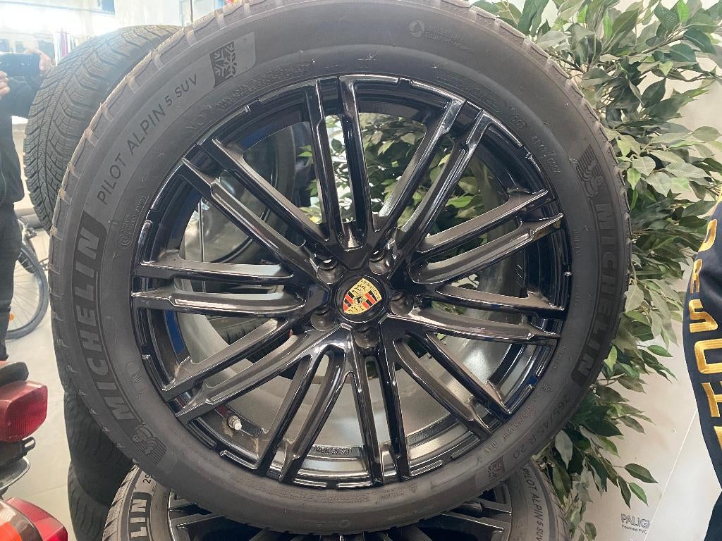Originele Porsche Macan turbo 20 inch alu velgen, Autos, Porsche, Achat, Entreprise, Noir, Macan