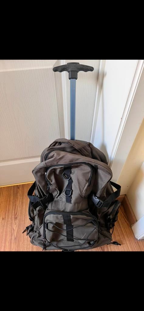 SAC A DOS SCOLAIRE AVEC ROULETTES NEUF, Enlèvement ou Envoi, Comme neuf