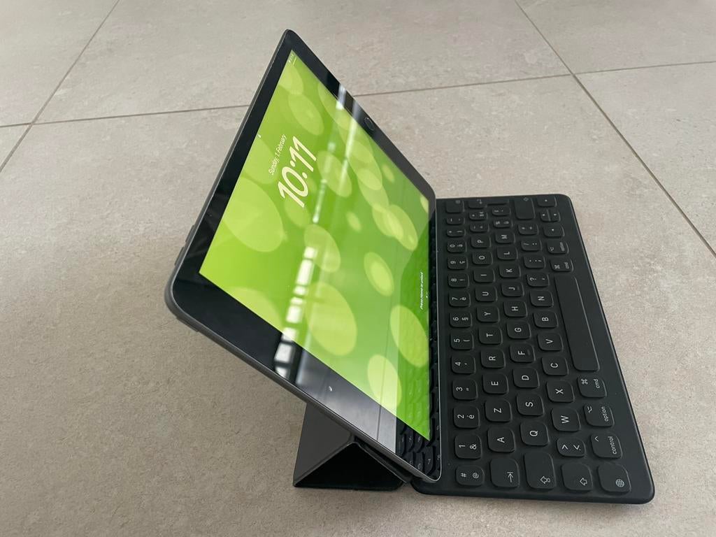 Orginele Apple ipad toetsenbord, Computers en Software, Tablet-hoezen, Ophalen, Zo goed als nieuw