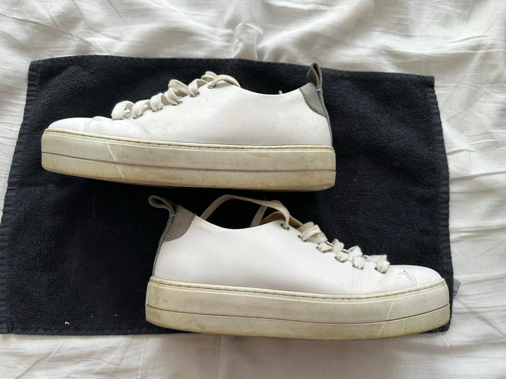Exclusieve sneakers Samsoe Samsoe in perfecte staat, Wit, Ophalen of Verzenden, Zo goed als nieuw, Sneakers