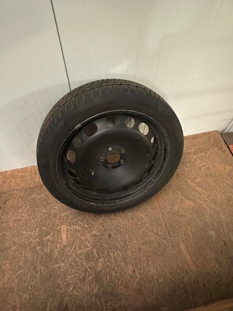 Velgen 20’ met winterbanden renault scenic, Autos : Pièces & Accessoires, Pneus & Jantes, Pneus et Jantes, Pneus hiver, Véhicule de tourisme