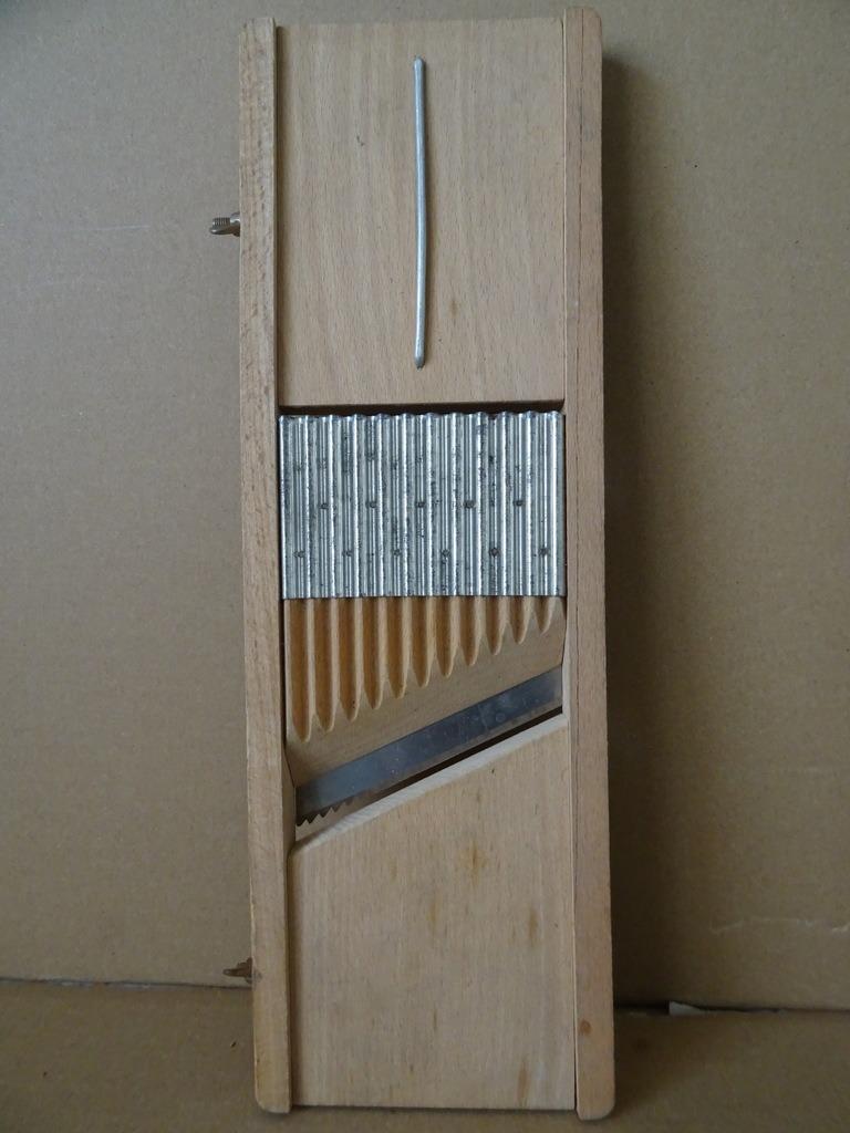 Râpe vintage Leinbrock Werk Gottleuba 36cm Râpe en bois 1960, Enlèvement ou Envoi, Utilisé