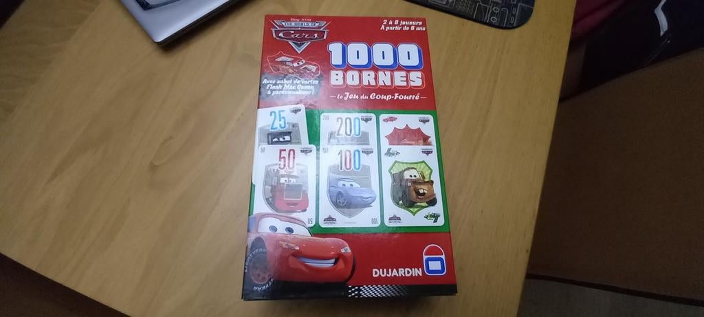 1000 Bornes  - Cars, Hobby & Loisirs créatifs, Cinq joueurs ou plus, Enlèvement ou Envoi, Comme neuf, Dujardin