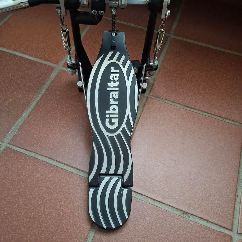 Gibraltar 5611DB dubbel basdrum pedaal voor uw drumstel zgst, Ophalen of Verzenden, Zo goed als nieuw