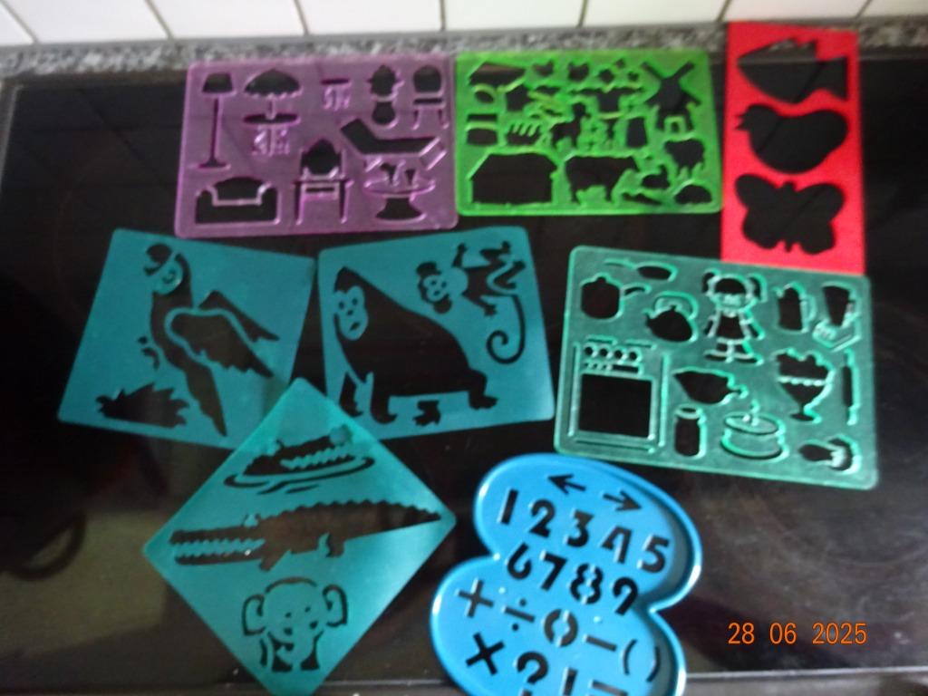 set van 8 sjablonen ***KOOPJE***, Kinderen en Baby's, Ophalen of Verzenden