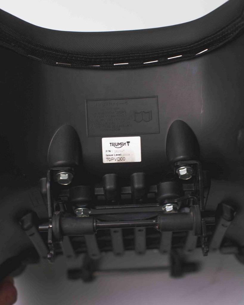 Selle Triumph Tiger 1200, Motos, Accessoires | Autre, Enlèvement, Comme neuf