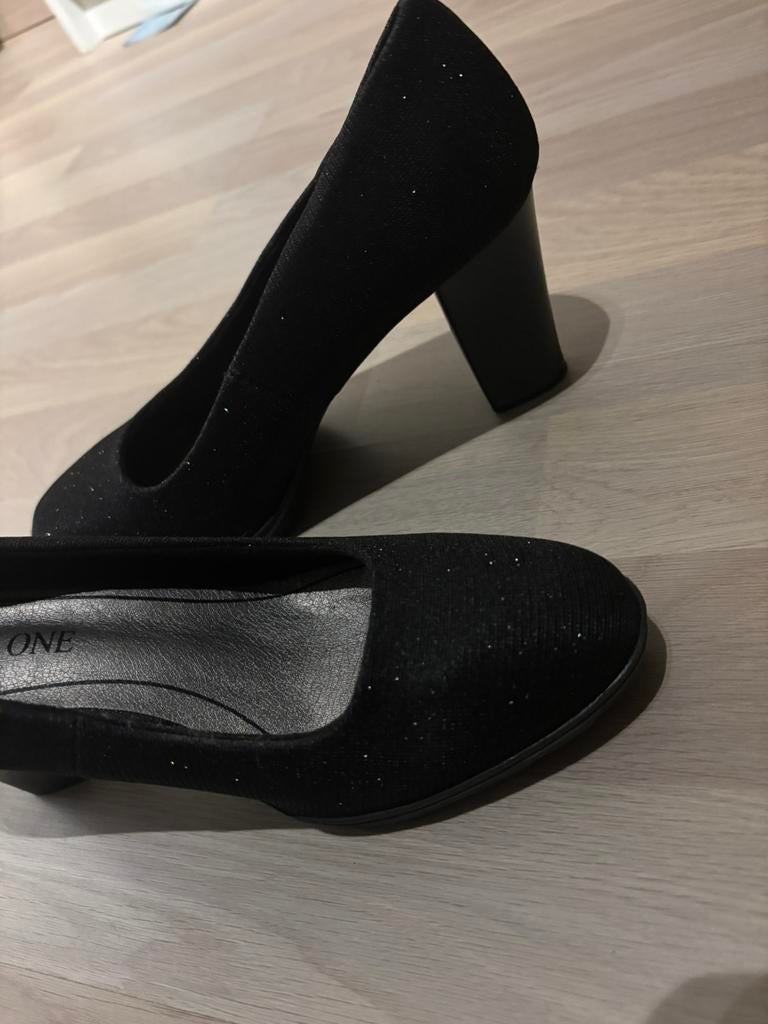 Zwarte Hakken, Kleding | Dames, Schoenen, Zwart, Ophalen of Verzenden, Trend One, Zo goed als nieuw