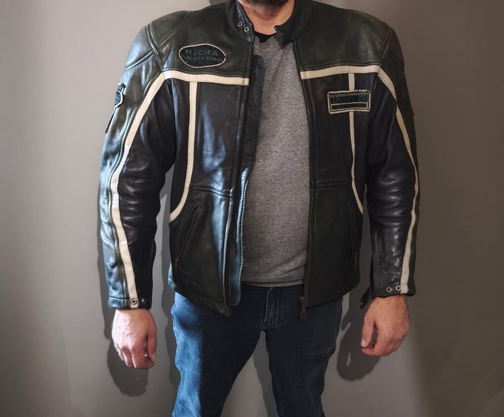 Blouson cuir de marque richa, Enlèvement