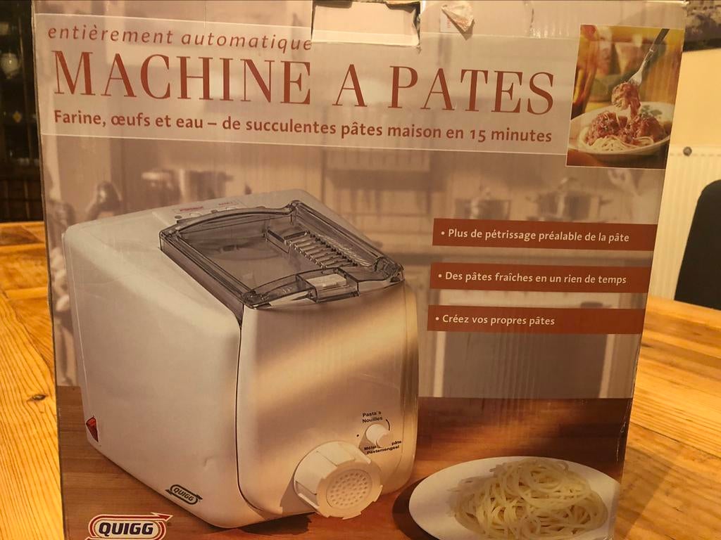 Machine à pâtes électrique, Electroménager, Enlèvement, Comme neuf
