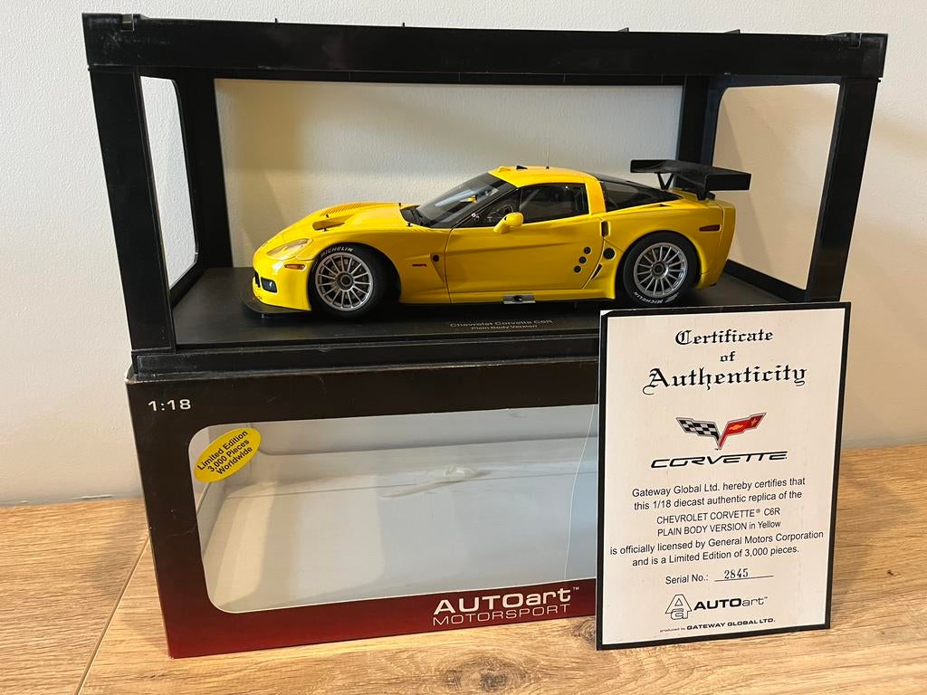 Autoart Chevrolet Corvette Z06 C6R 2005 1:18, Hobby & Loisirs créatifs, Voitures miniatures | 1:18, Enlèvement ou Envoi, Neuf