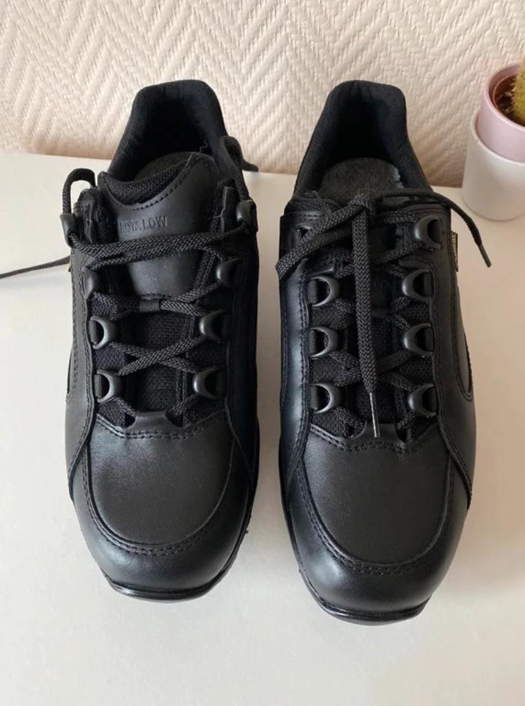 Chaussures de travail et de marche Haix, Vêtements | Hommes, Chaussures, Neuf, Chaussures de travail, Noir, Enlèvement