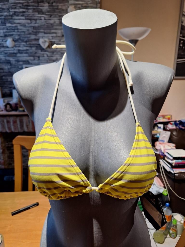 Wannabee,bikinitopje,maat 36, Geel, Ophalen of Verzenden, Bikini, Wannabee