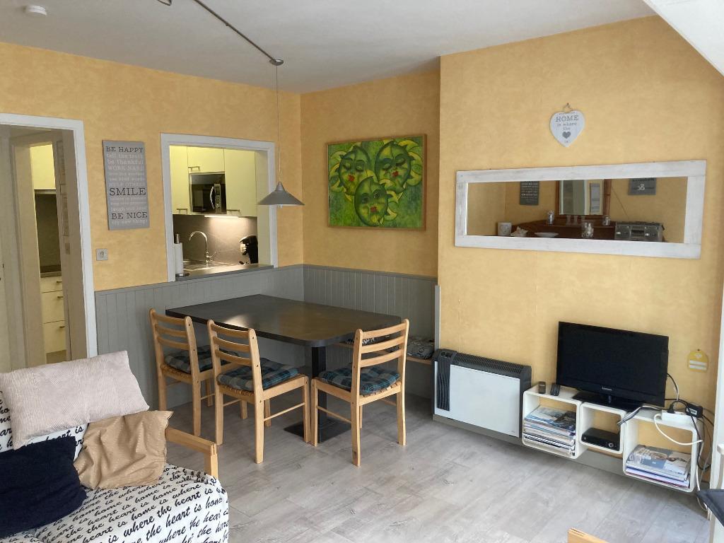 Duinbergen appartement zijdelings zeezicht en garage, Wasmachine, 2 slaapkamers, Antwerpen of Vlaanderen, Appartement