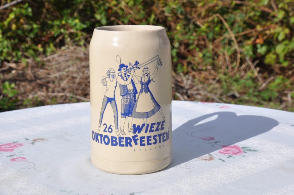 §  chope en grès wieze 26eme octoberfeesten, Enlèvement ou Envoi, Utilisé, Chope(s), Autres marques