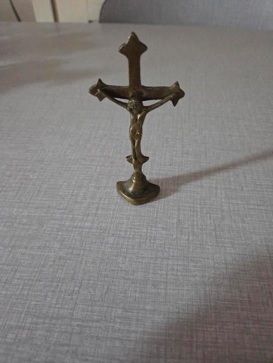 Statue en cuivre du Christ en croix., Enlèvement ou Envoi, Comme neuf, Image, Christianisme | Catholique
