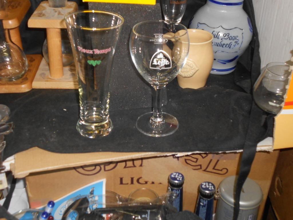 Bierglazen.Rodenbach.Wulle.Emaille.Leffe..Vedett.Moortgat., Ophalen of Verzenden, Zo goed als nieuw, Glas of Glazen, Leffe