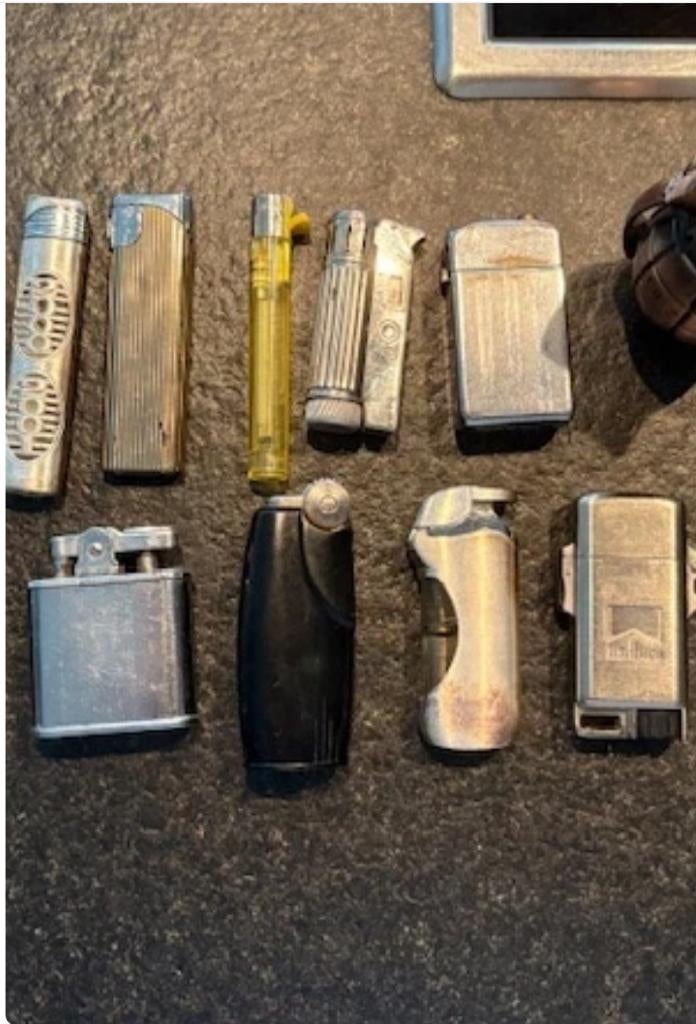 13 stuks zippo's, Ophalen of Verzenden, Zo goed als nieuw, Aansteker